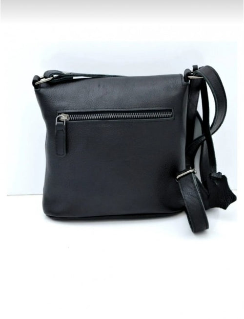 ANKA Cross Messenger Bag | Black