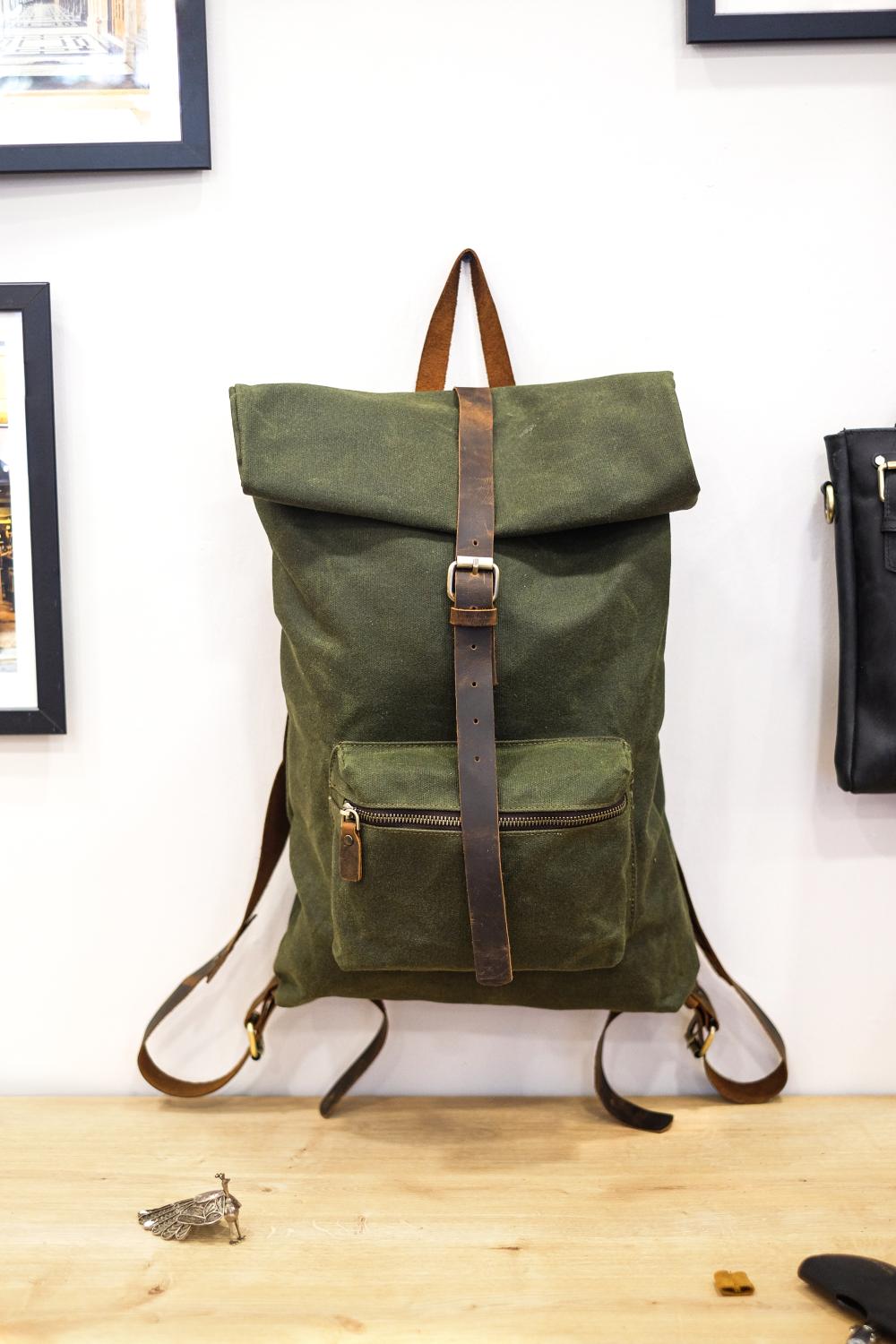KESHANE Adjustable Backpack & Travel Bag | Khaki Green Canvas
