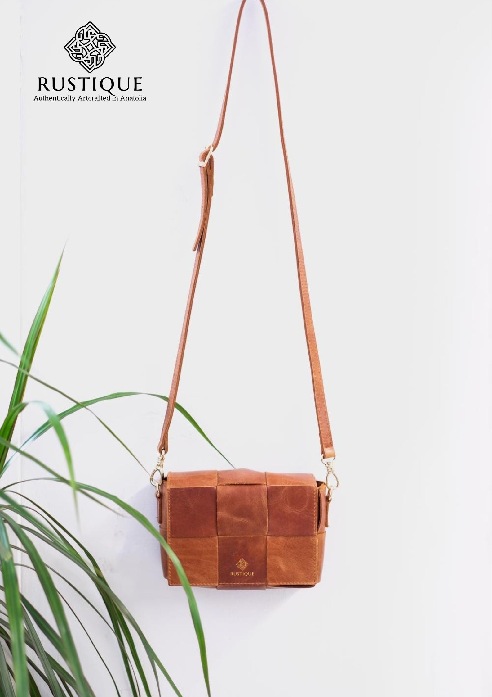 HANZADE Cross Bag - Tan