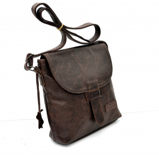 ATUSA Cross Messenger Bag | Chestnut