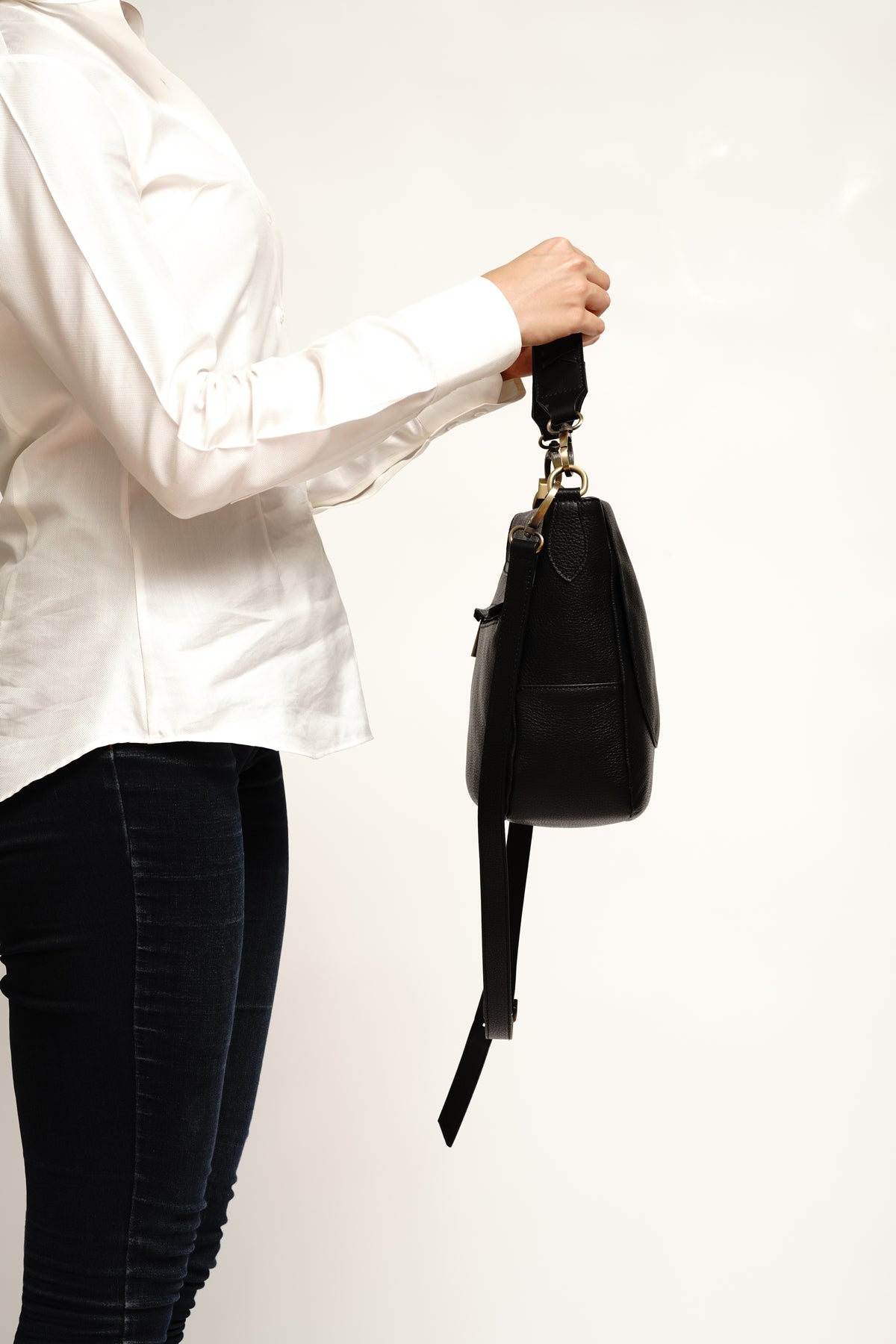 ELEGRA Crossbody Bag Maxi - Black