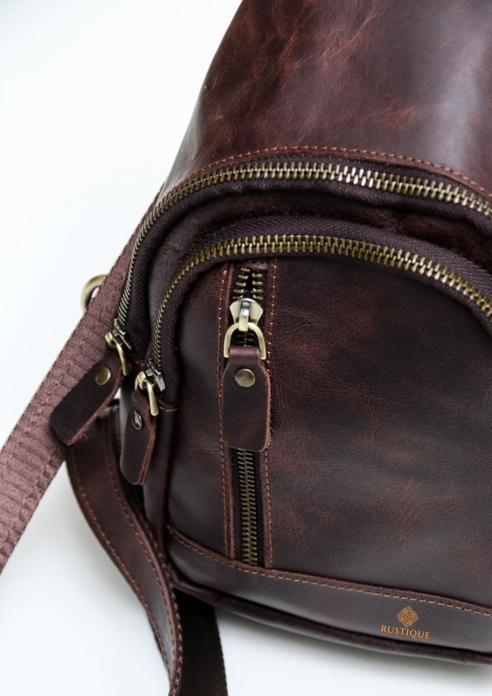 ILAY Sling Bag | Chestnut