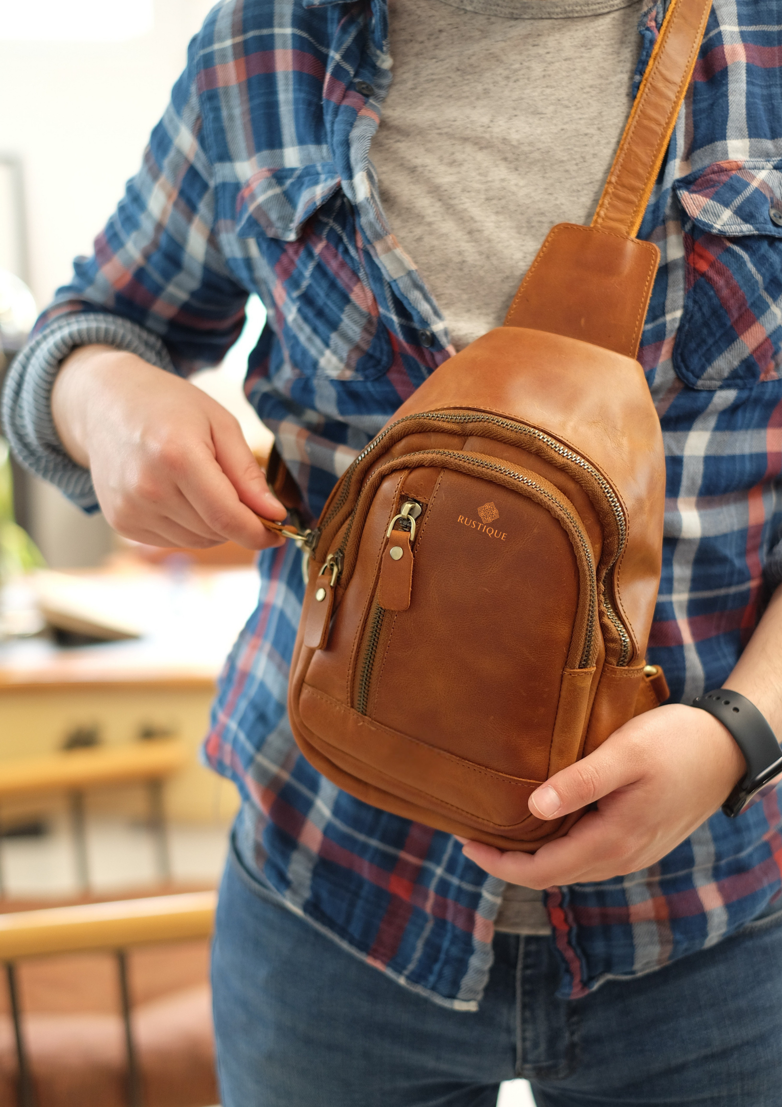 ILAY Sling Bag | Tan