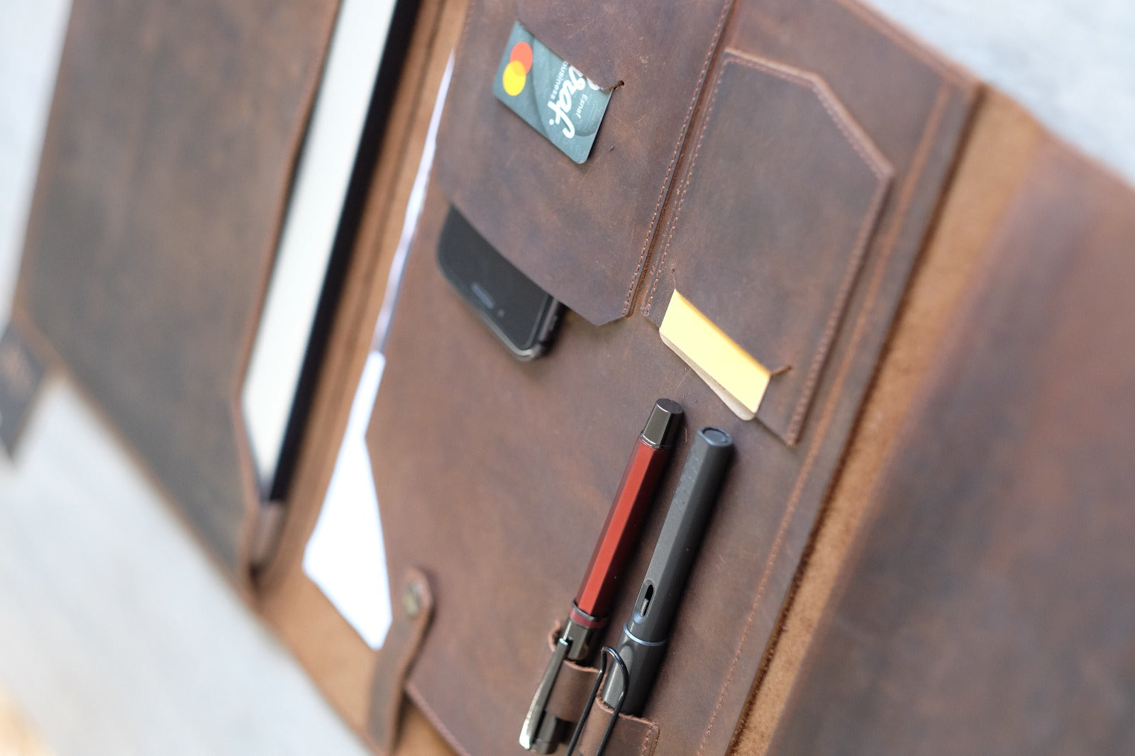 SAHRA Laptop Organizer