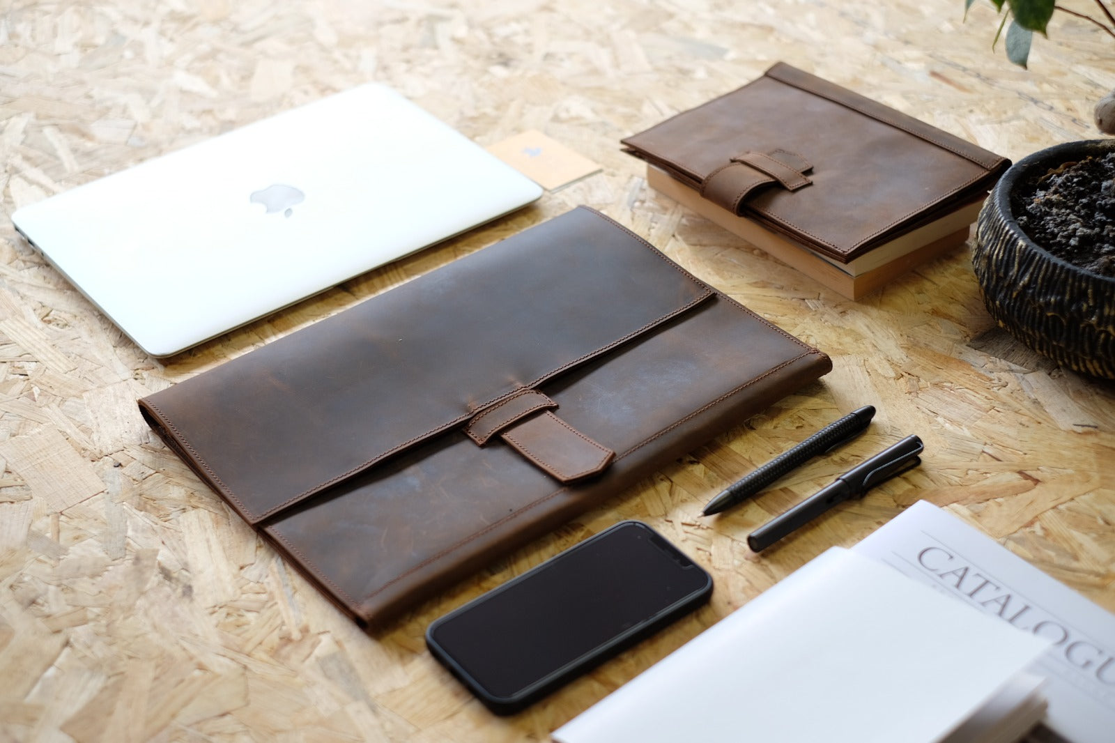 SAHRA Laptop Organizer