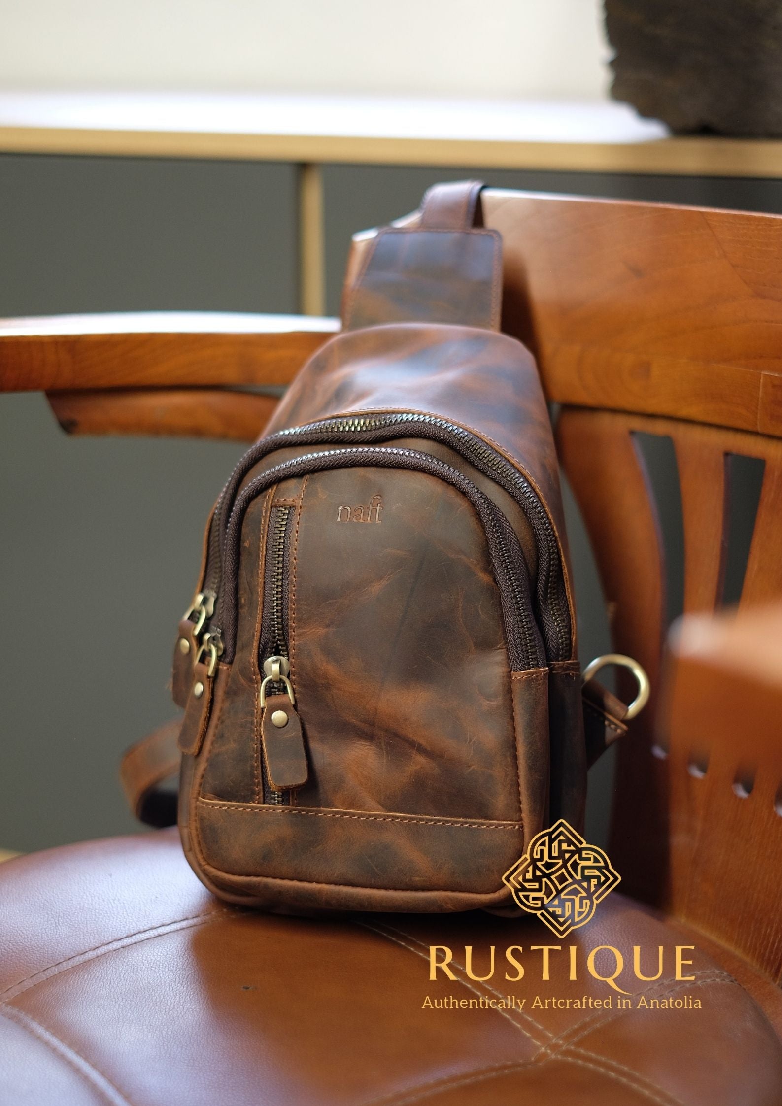 ILAY Sling Bag