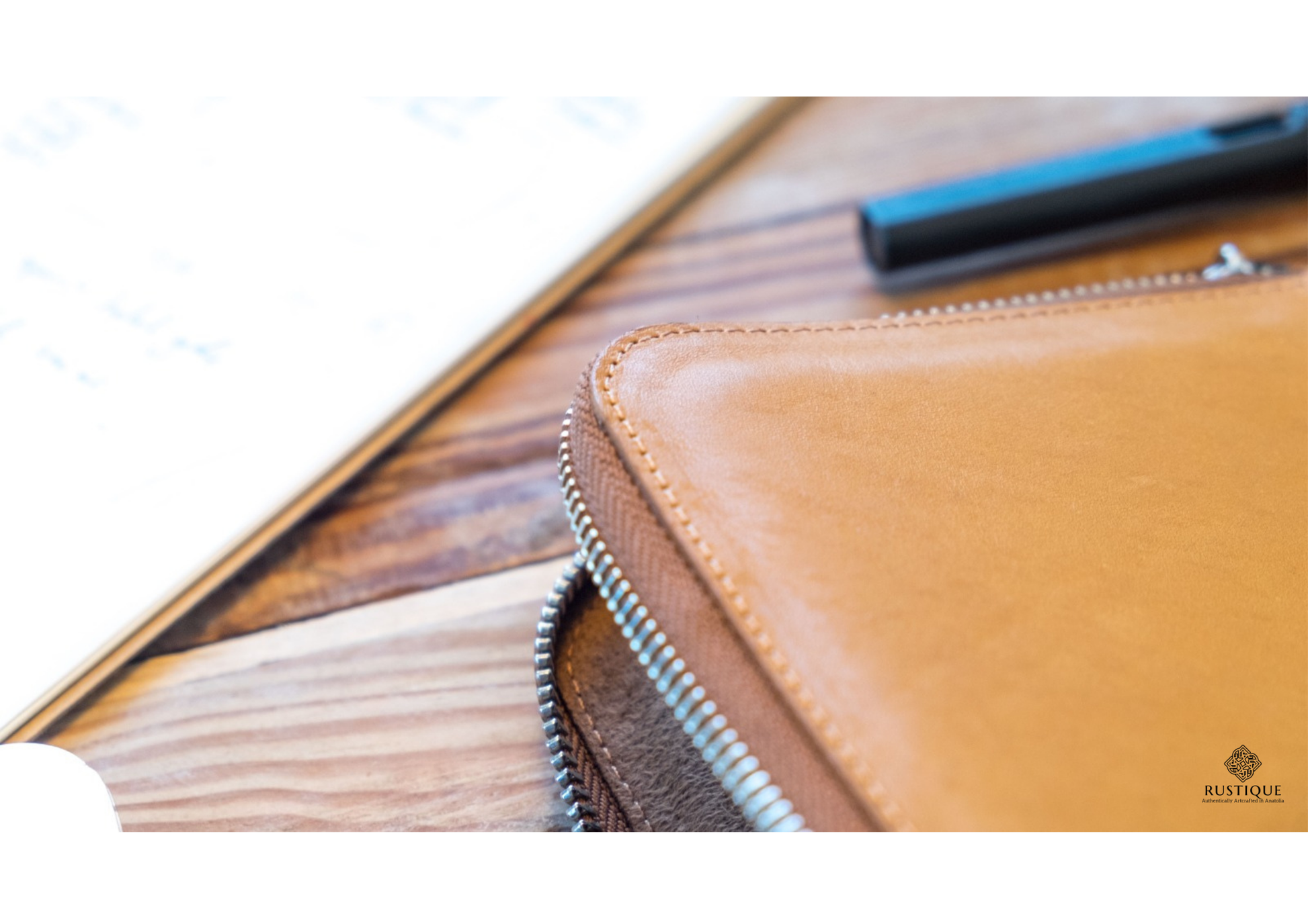 FERMAN Portfolio and Laptop Cover