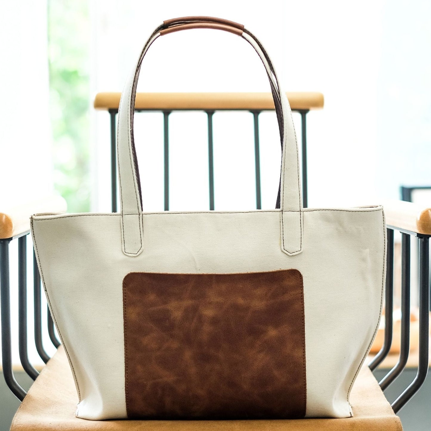 ASHIYAN Sport Tote Bag Maxi | Black Leather & Brownish Gray Canvas