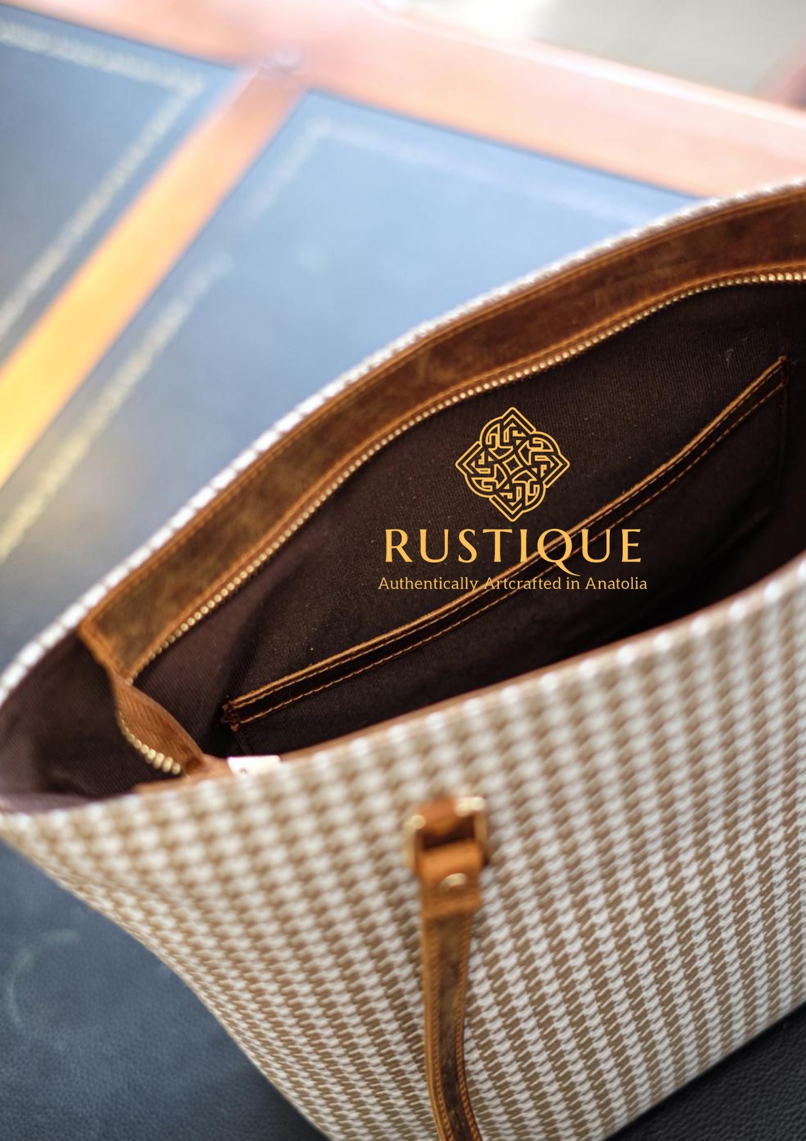 TÜRKAN Houndstooth Tote Bag