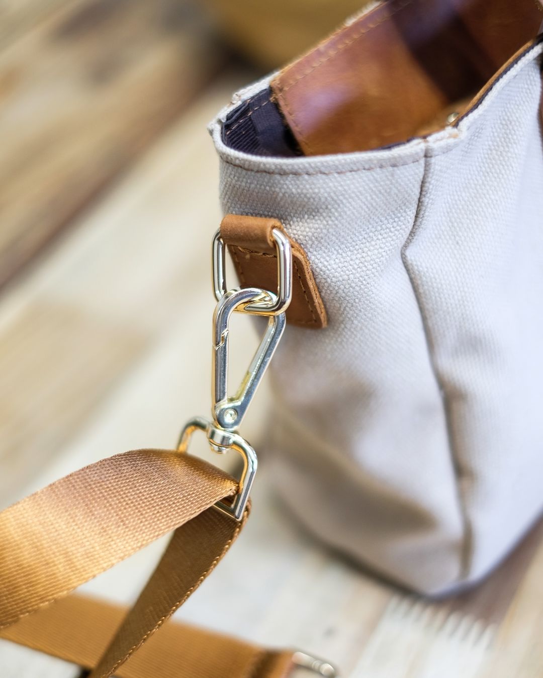 SAADET Leather-Canvas Hand Bag | Cream