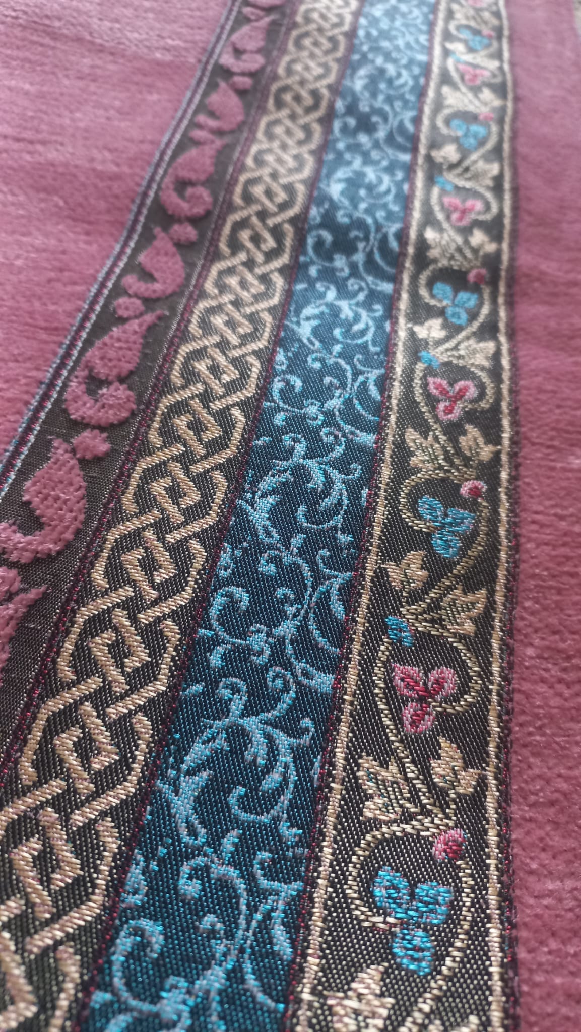 ZAHEER Bamboo Cotton Prayer Rug (Matt) | Pink