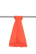 Orangefarbener bequemer Bambusschals